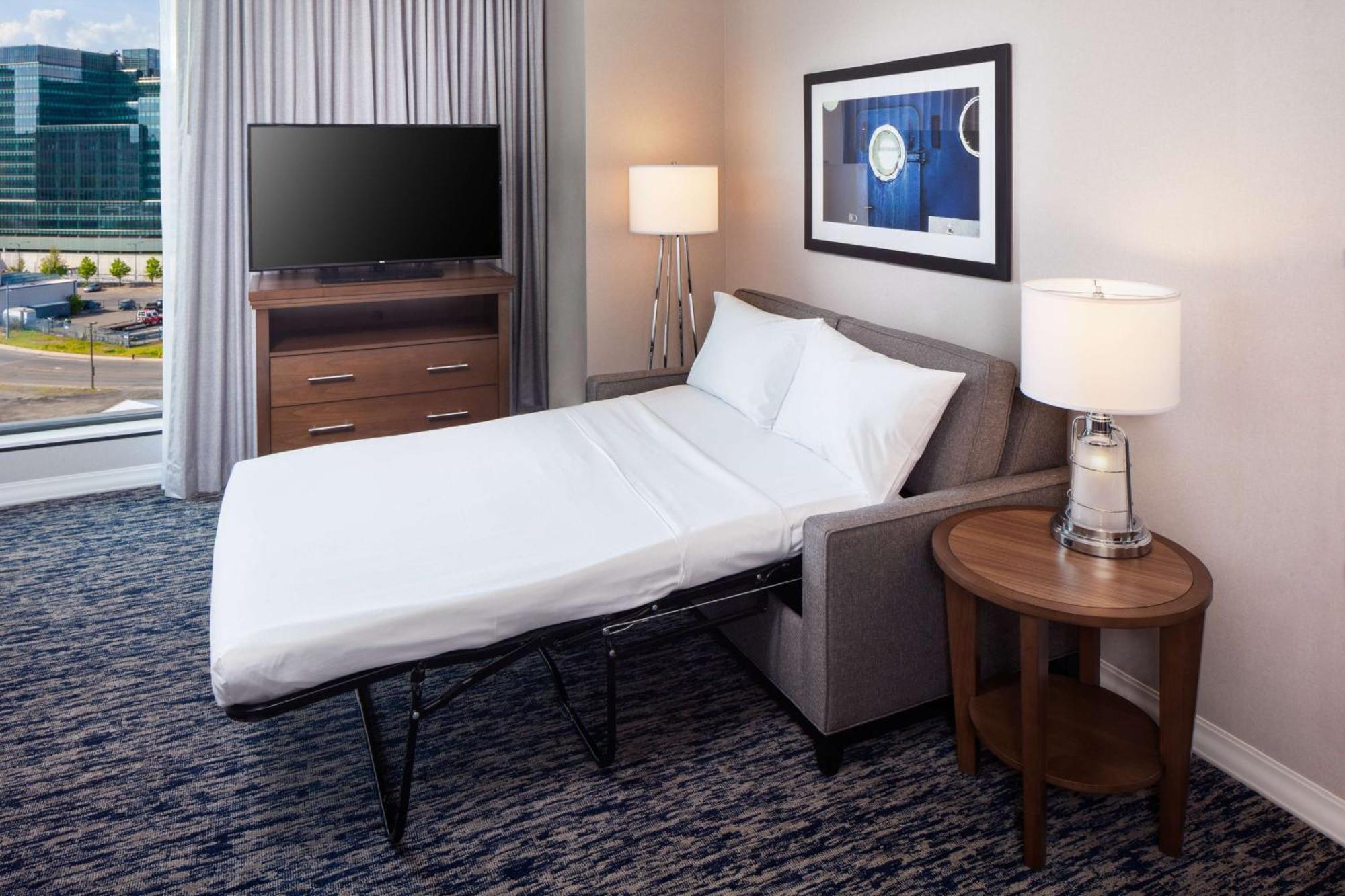 Homewood Suites By Hilton Boston Seaport District Bagian luar foto