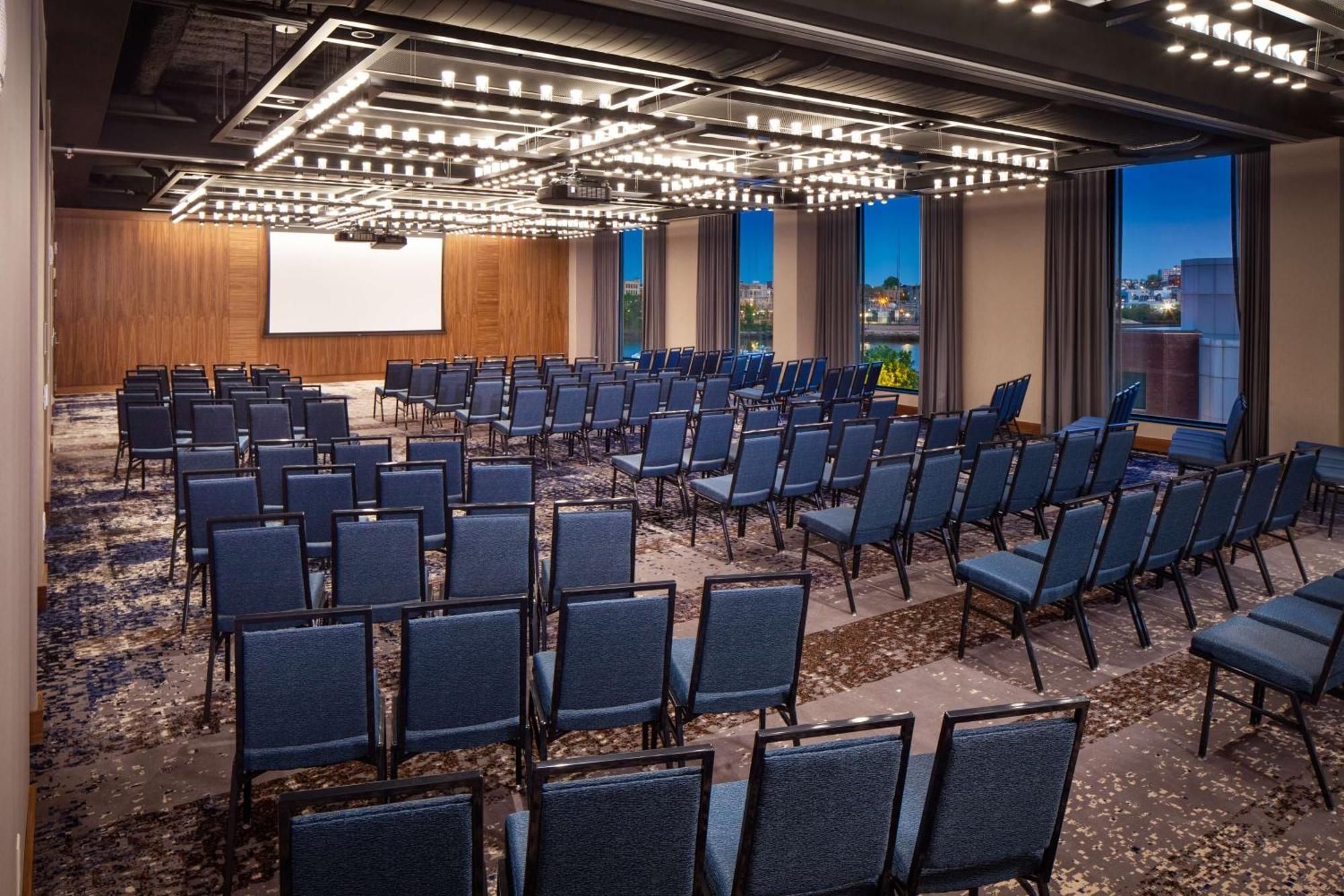 Homewood Suites By Hilton Boston Seaport District Bagian luar foto